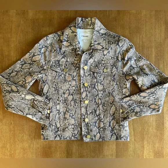 FRAME Jean Jacket Animal Print Coated Python Denim Jacket, Size XS - Picture 1 of 11